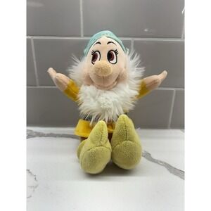 Walt Disney Snow White & Seven Dwarfs BASHFUL DWARF 8" Plush Vintage 1990s Toy